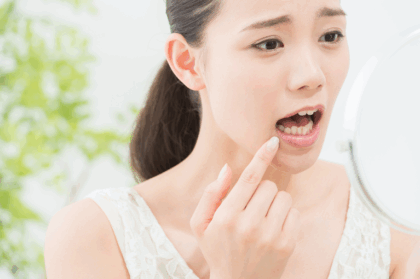 前歯一本または二本だけ出ている歯も矯正できる？